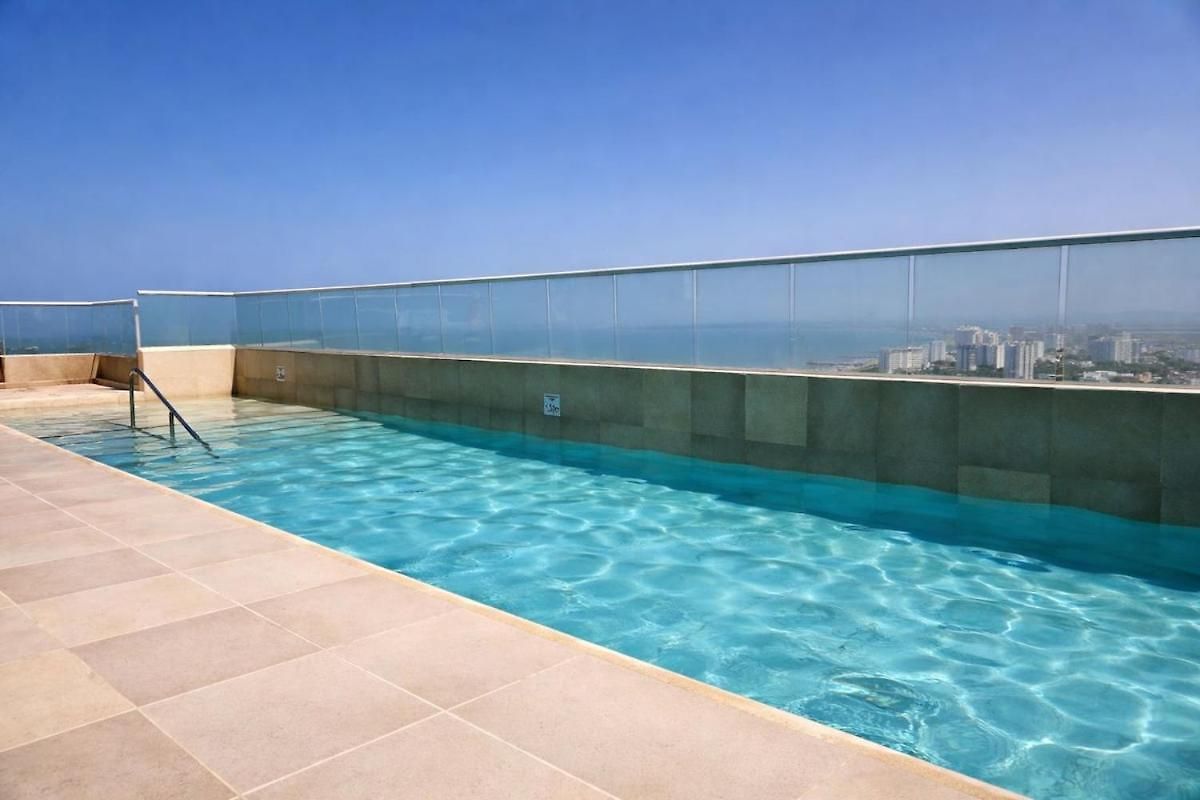 Apartamento Golden Breeze, Seaview, Old Town & Pool