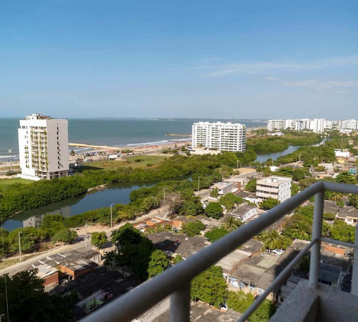 Golden Breeze, Seaview, Old Town & Pool *