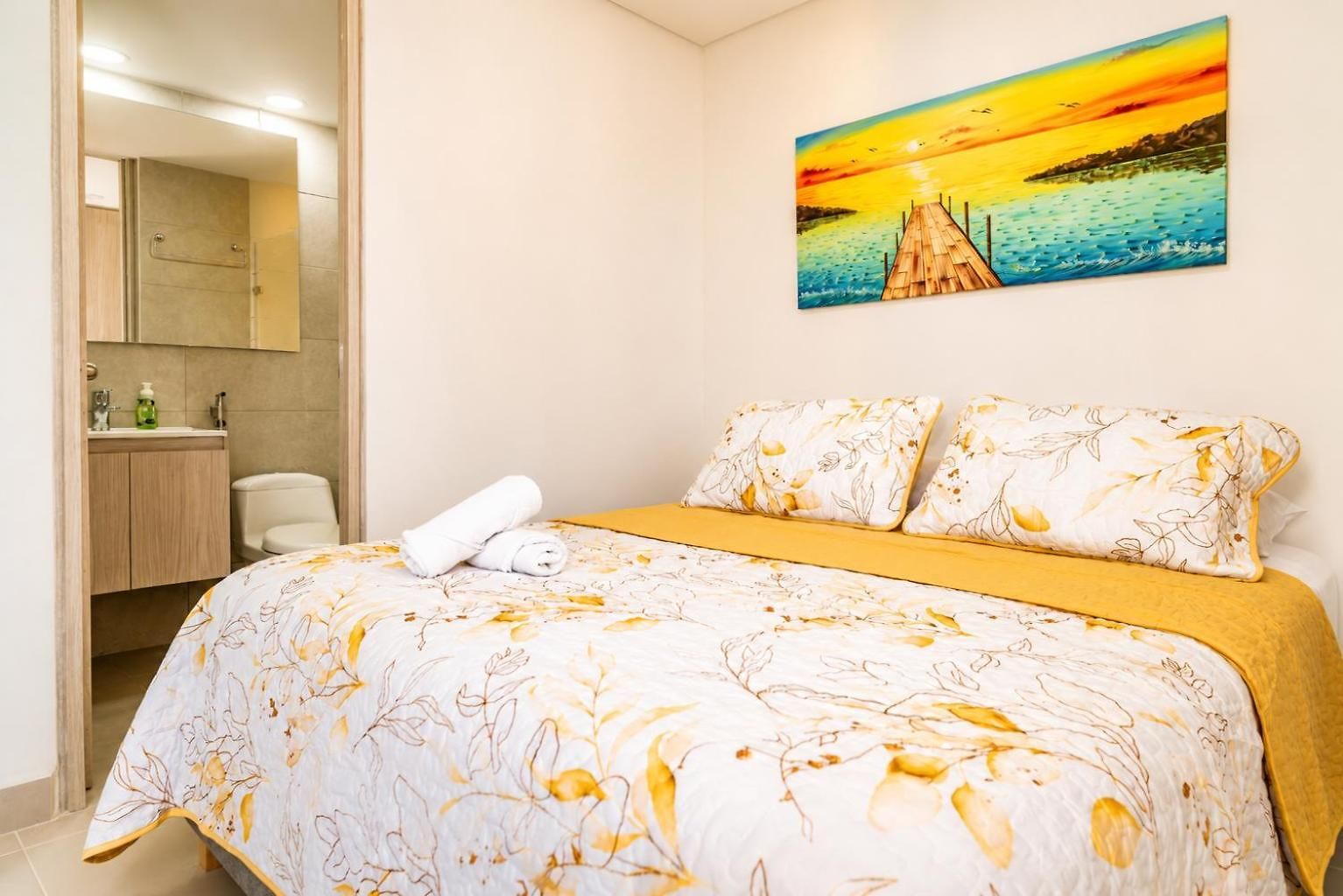 Apartamento Golden Breeze, Seaview, Old Town & Pool Cartagena