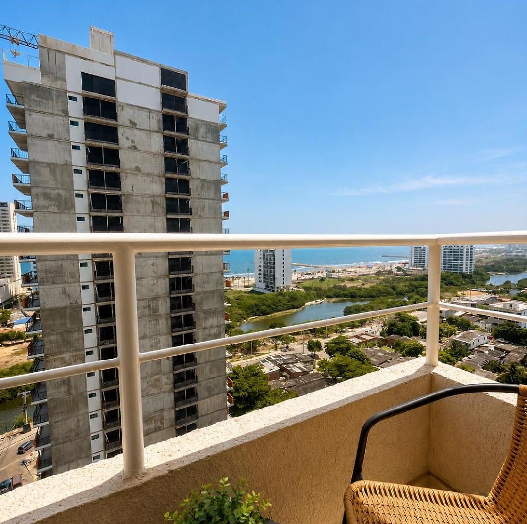 Golden Breeze, Seaview, Old Town & Pool Cartagena