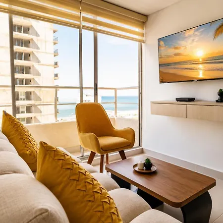 Golden Breeze, Seaview, Old Town & Pool Cartagena