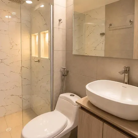 Apartamento Golden Breeze, Seaview, Old Town & Pool Cartagena