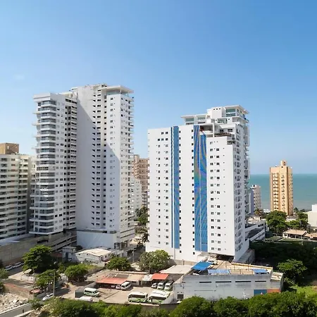 Golden Breeze, Seaview, Old Town & Pool Apartamento *